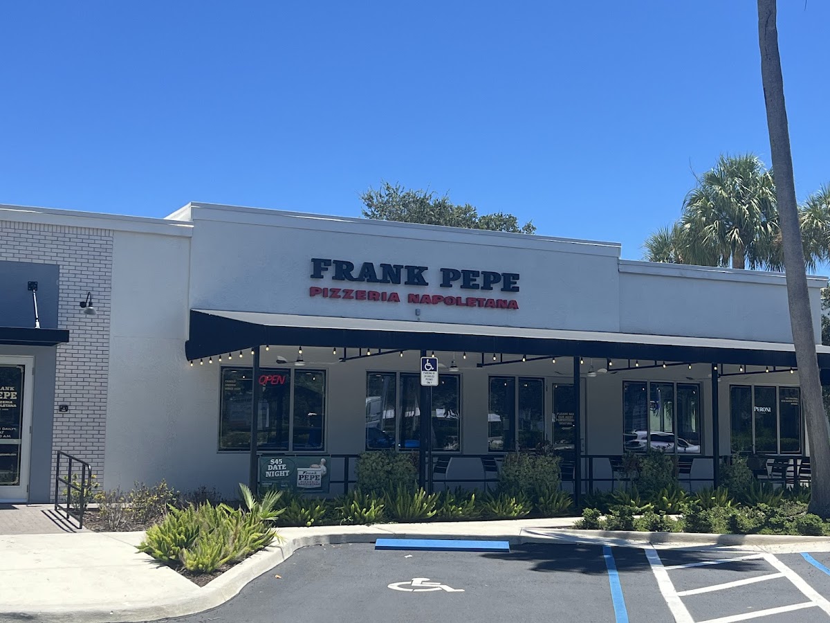 Frank Pepe Pizzeria Napoletana